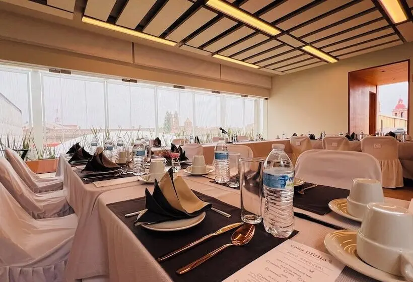 Hotelli Herencia By Hosting House