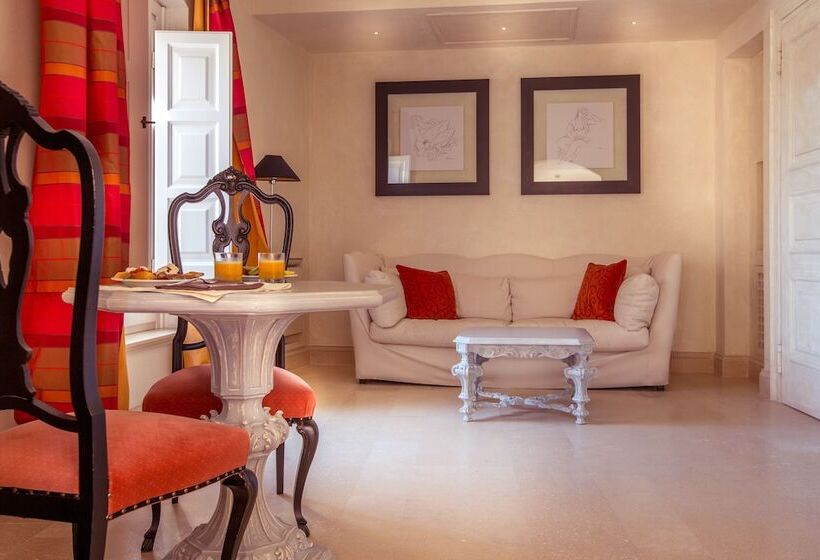 בית מלון כפרי Palazzo Gattini Luxury