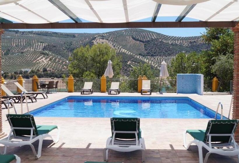 هتل روستایی Caserio De Iznájar