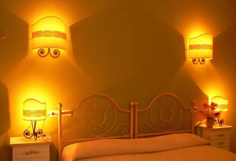 Отель Valkarana Country Relais