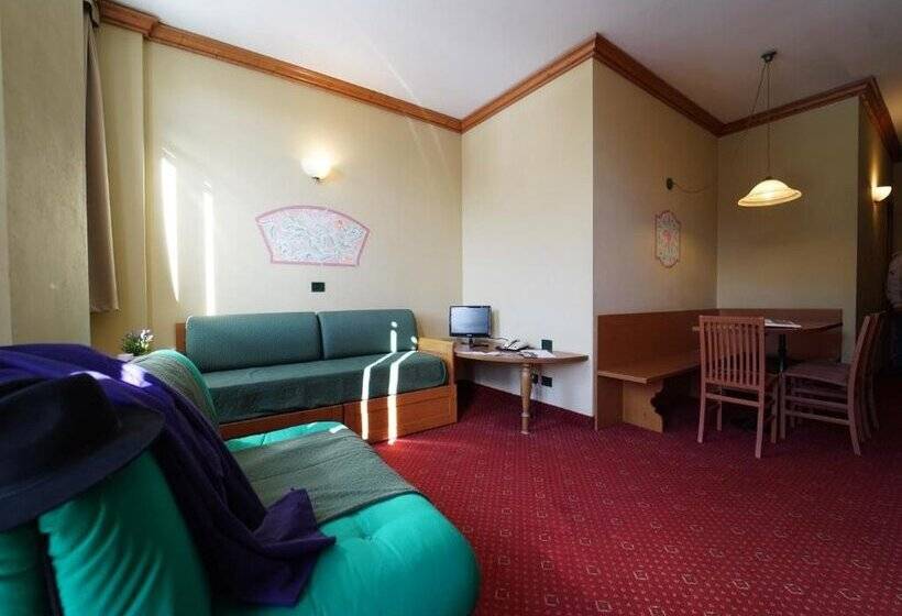 Palace Pontedilegno Resort