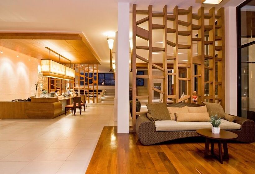 Peach Blossom Resort & Pool Villa Sha Plus