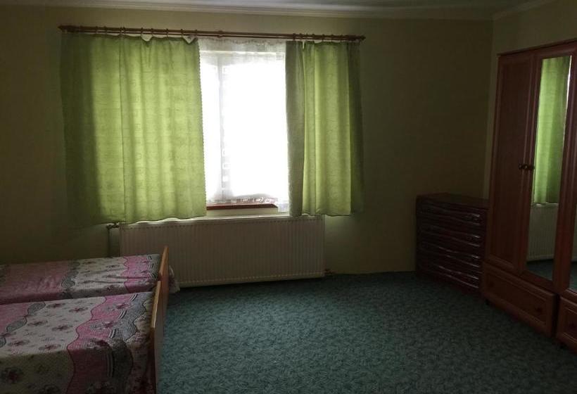 הוסטל горец