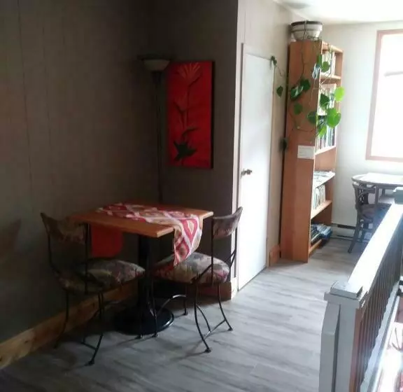 Aamiaismajoitus (B&B) Gite Pousse Pioche