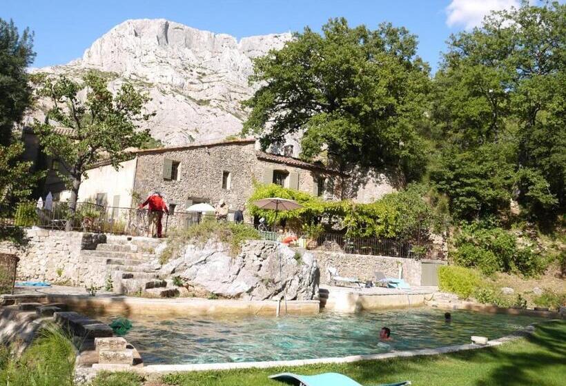 ベッドアンドブレックファースト Le Moulin En Provence