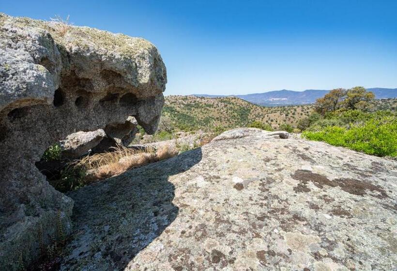 هتل Agriturismo Testone