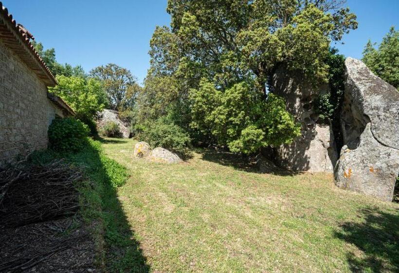 هتل Agriturismo Testone