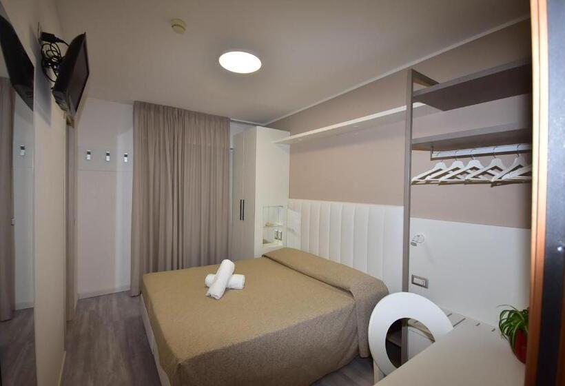 בית מלון כפרי Cannes