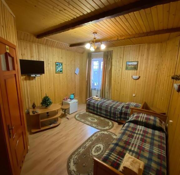 Hotel-cápsula краса карпат