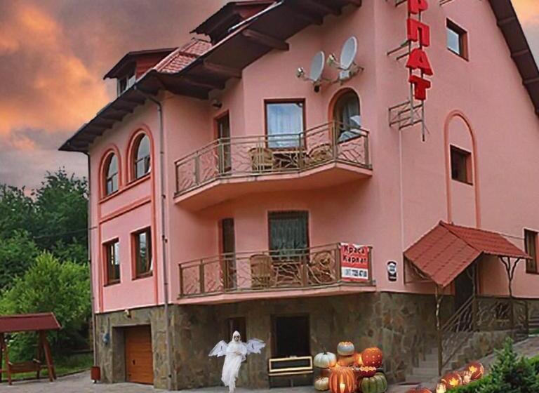 Hotel-cápsula краса карпат