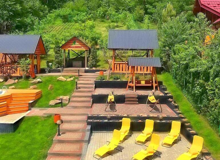 Hotel-cápsula краса карпат