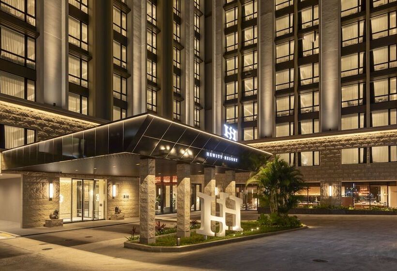 בית מלון כפרי Hewitt Resort Naha