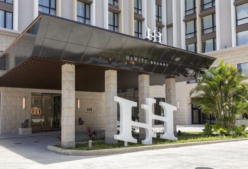 בית מלון כפרי Hewitt Resort Naha
