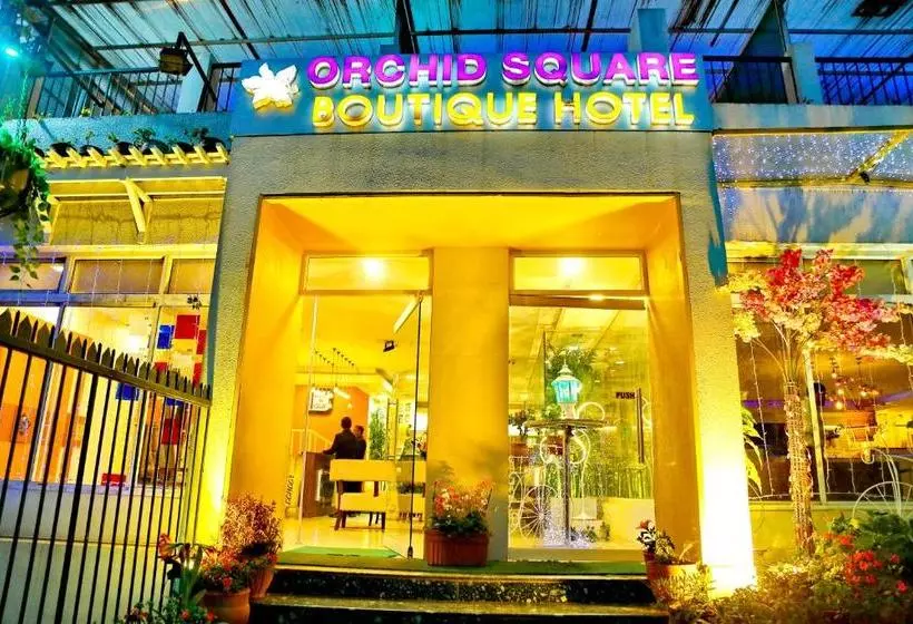 ホテル Orchid Square
