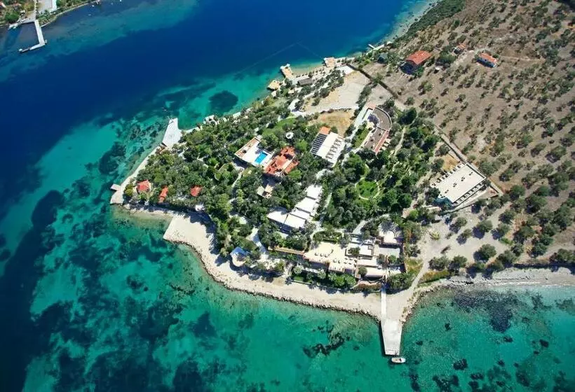 Oliviera Private Island Hotel   Kalem Island