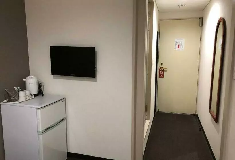 Hotelli Kawasaki River