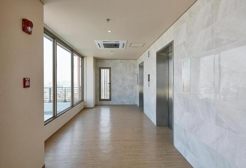 Wishton Hotel Yangon