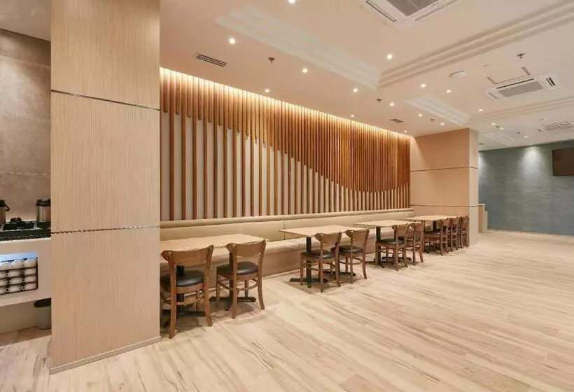 Wishton Hotel Yangon