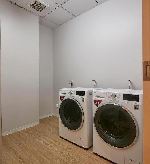 Wishton Hotel Yangon