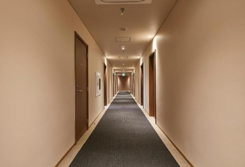 Wishton Hotel Yangon