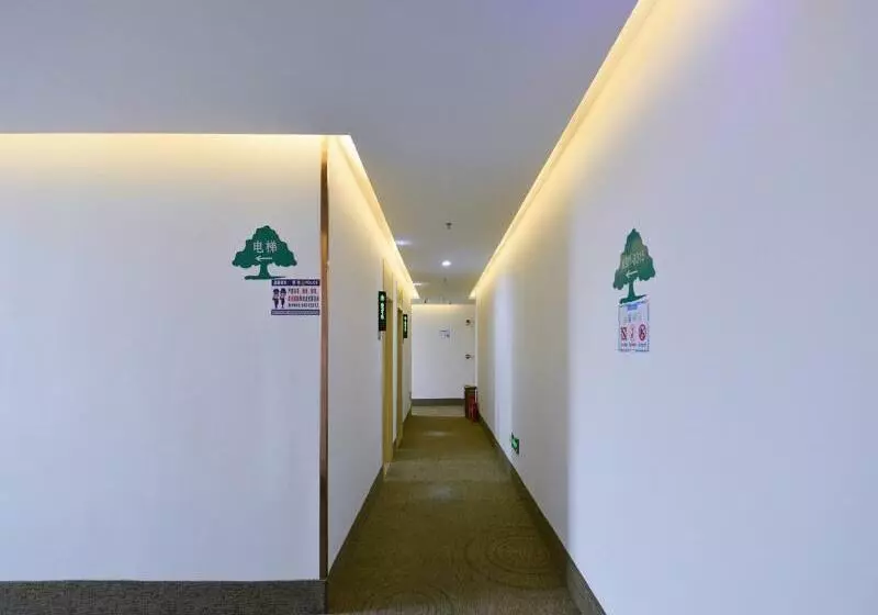 هتل Greentree Inn Dalian North Railway Station Express