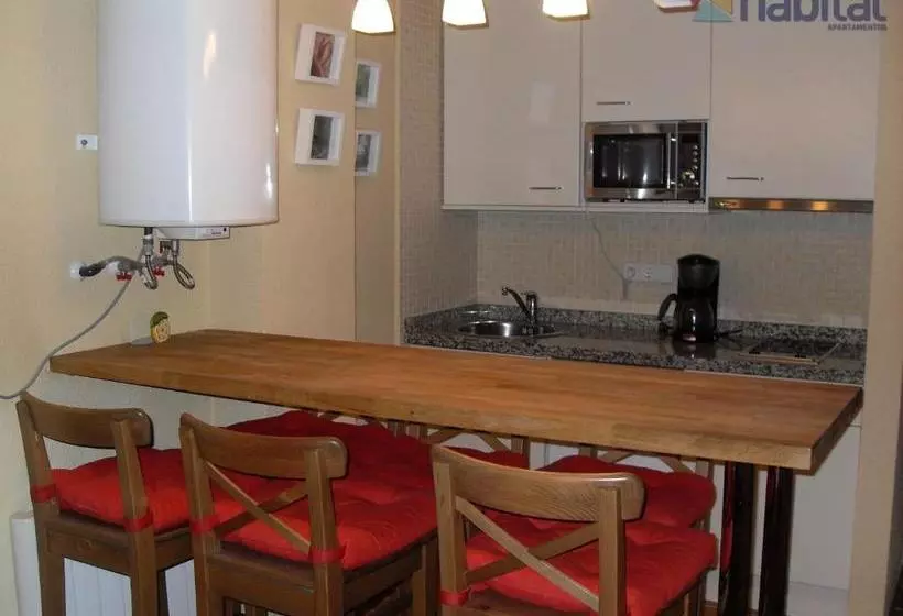 Apartamentos Habitat Zona Media