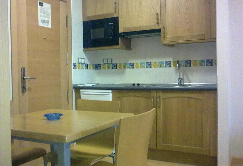 Aparthotel Peña Telera Resort