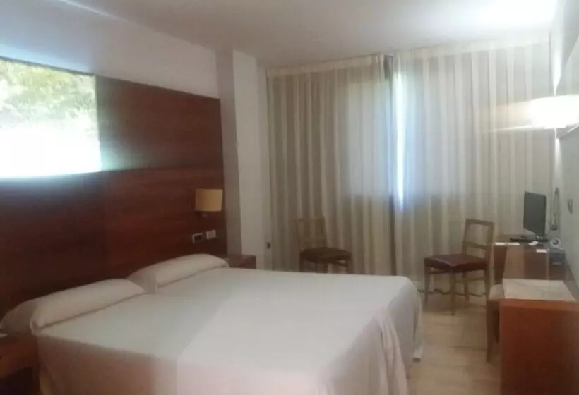 Отель Balneario Valle Del Jerte