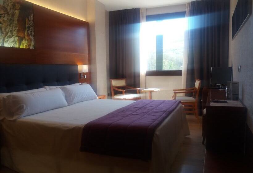 فندق Balneario Valle Del Jerte