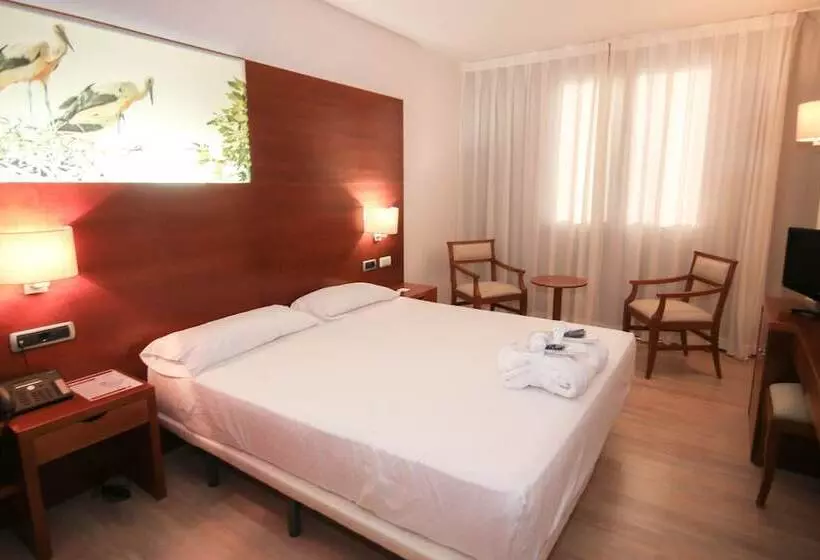 Отель Balneario Valle Del Jerte