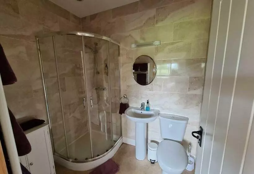 酒店 Burnt House Farm