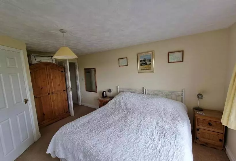 酒店 Burnt House Farm