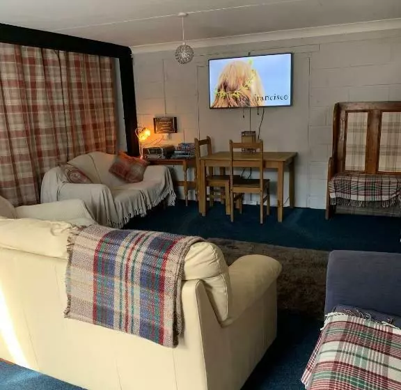 ホテル Church View B&b & Holiday Cottages