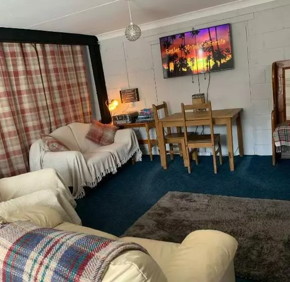 ホテル Church View B&b & Holiday Cottages