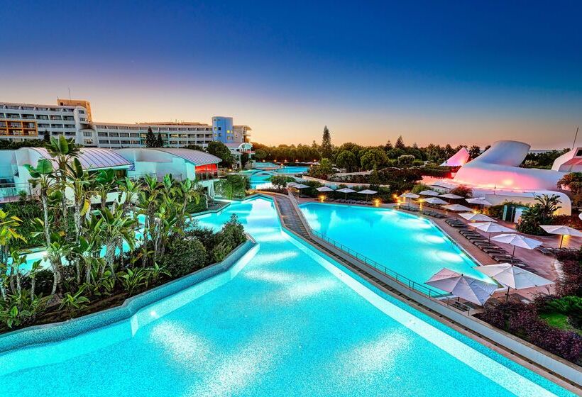 ホテル Cornelia Diamond Golf Resort & Spa