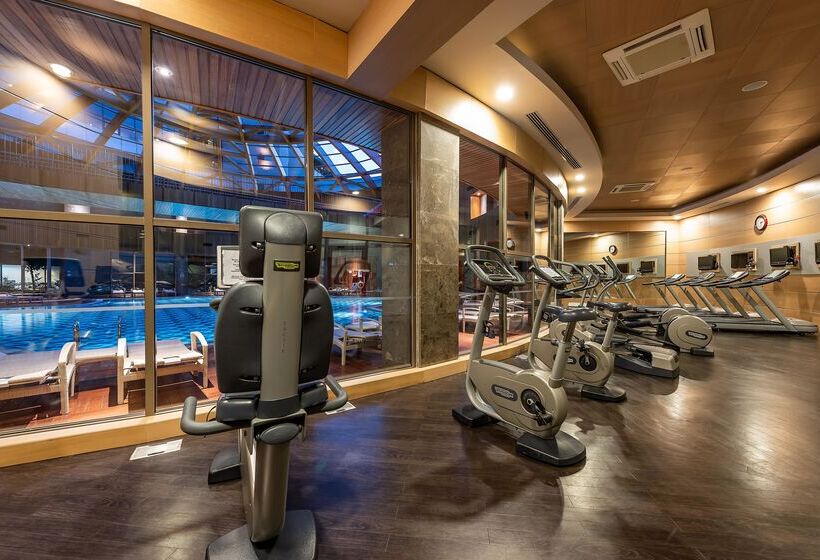 ホテル Cornelia Diamond Golf Resort & Spa