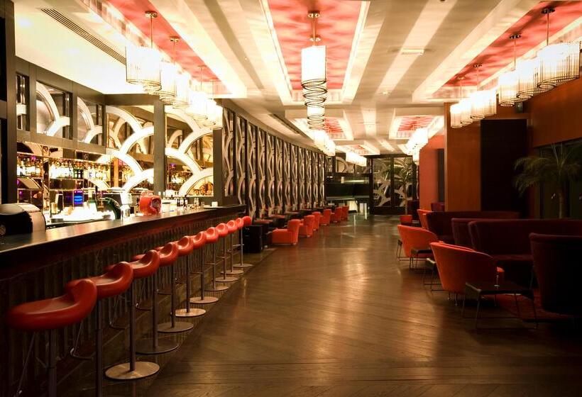 ホテル Cornelia Diamond Golf Resort & Spa