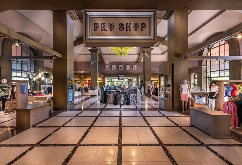 ホテル Cornelia Diamond Golf Resort & Spa