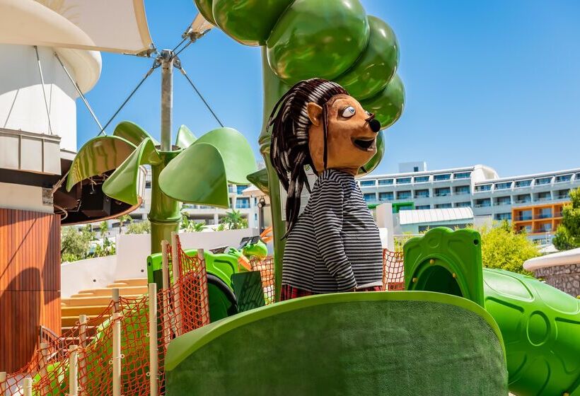 ホテル Cornelia Diamond Golf Resort & Spa