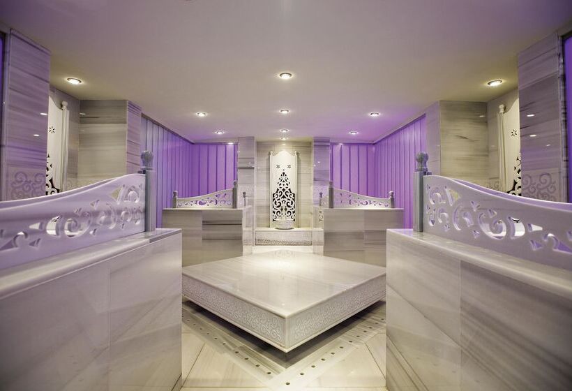 ホテル Cornelia Diamond Golf Resort & Spa