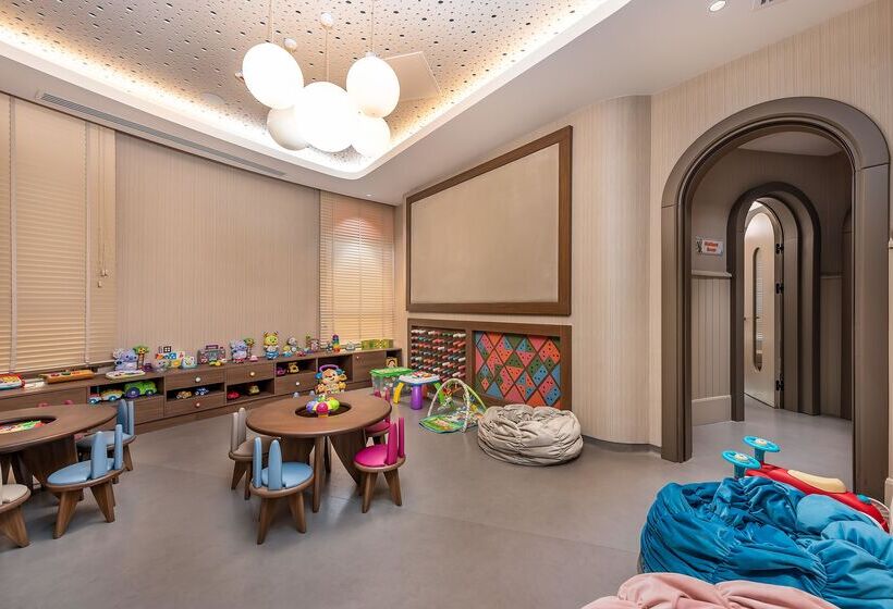 ホテル Cornelia Diamond Golf Resort & Spa