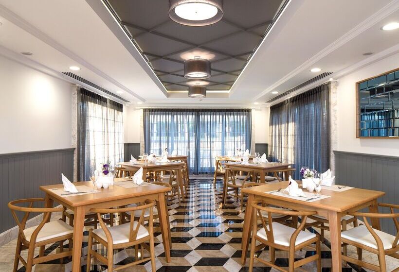 ホテル Cornelia Diamond Golf Resort & Spa