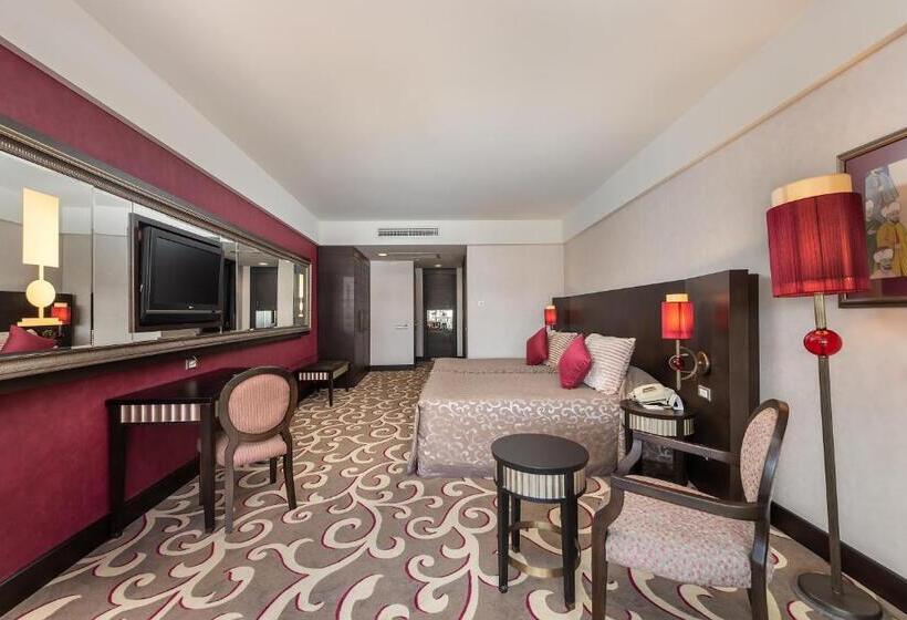 ホテル Cornelia Diamond Golf Resort & Spa