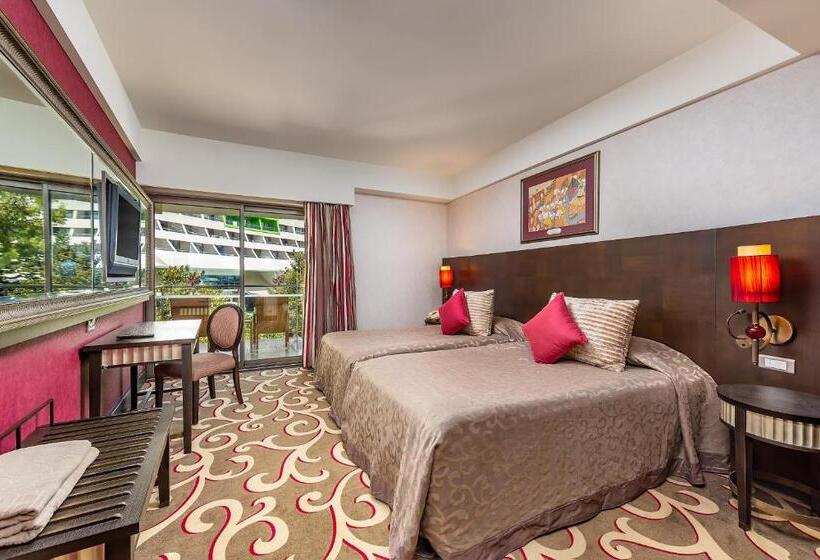 ホテル Cornelia Diamond Golf Resort & Spa