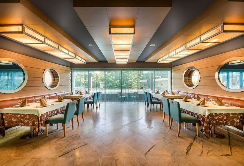 Hotel Cornelia Diamond Golf Resort & Spa