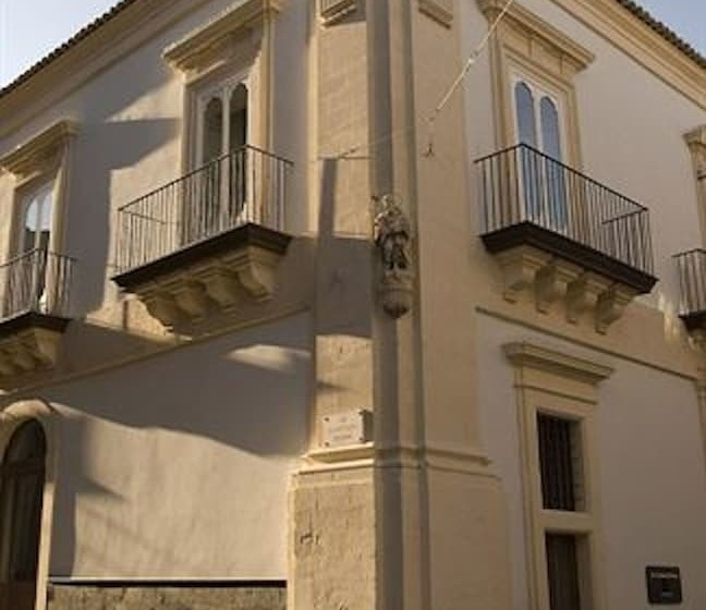 酒店 De Stefano Palace Luxury