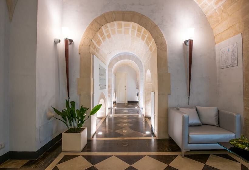 酒店 De Stefano Palace Luxury