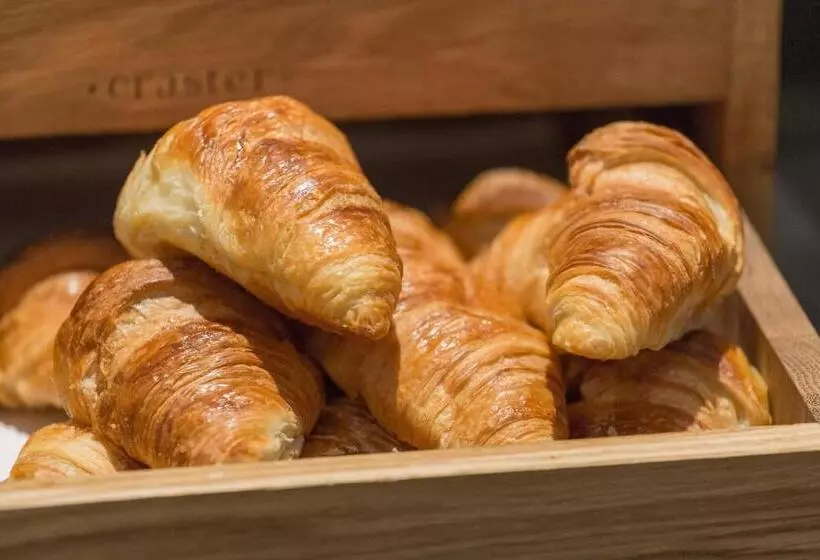 호텔 Holiday Inn Express London Watford Junction, An Ihg