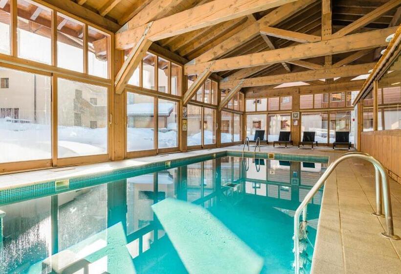 Отель Lagrange Vacances Les Chalets Edelweiss