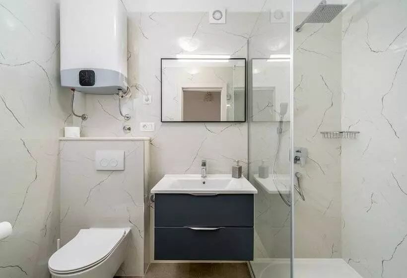 هتل Rooms Vedrana